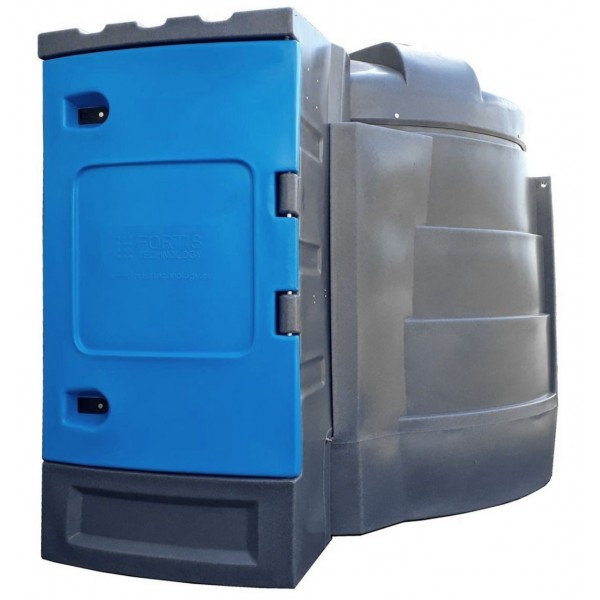 dvouplášťová nádrž AdBlue 5000 litrů vybavená pro výdej